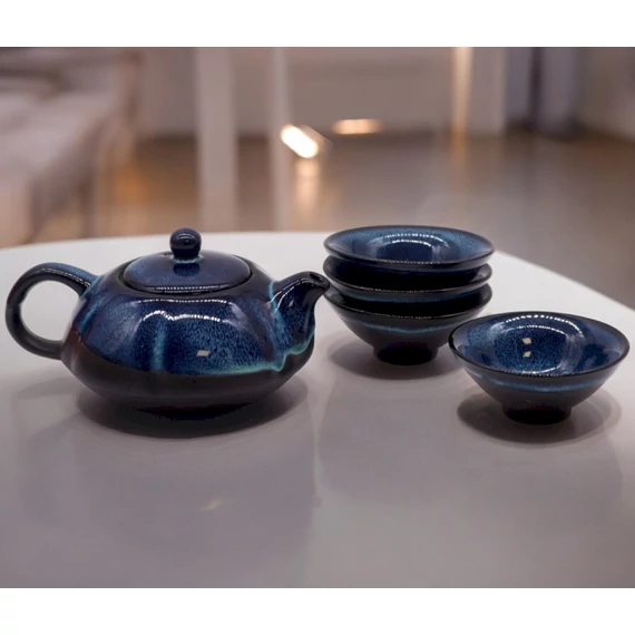 TEÁSKANNA 4 CSÉSZÉVEL